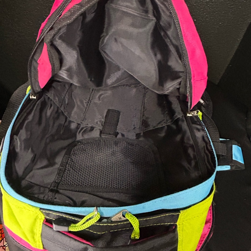 Rare Colorful starter Backpack - Picture 13 of 15